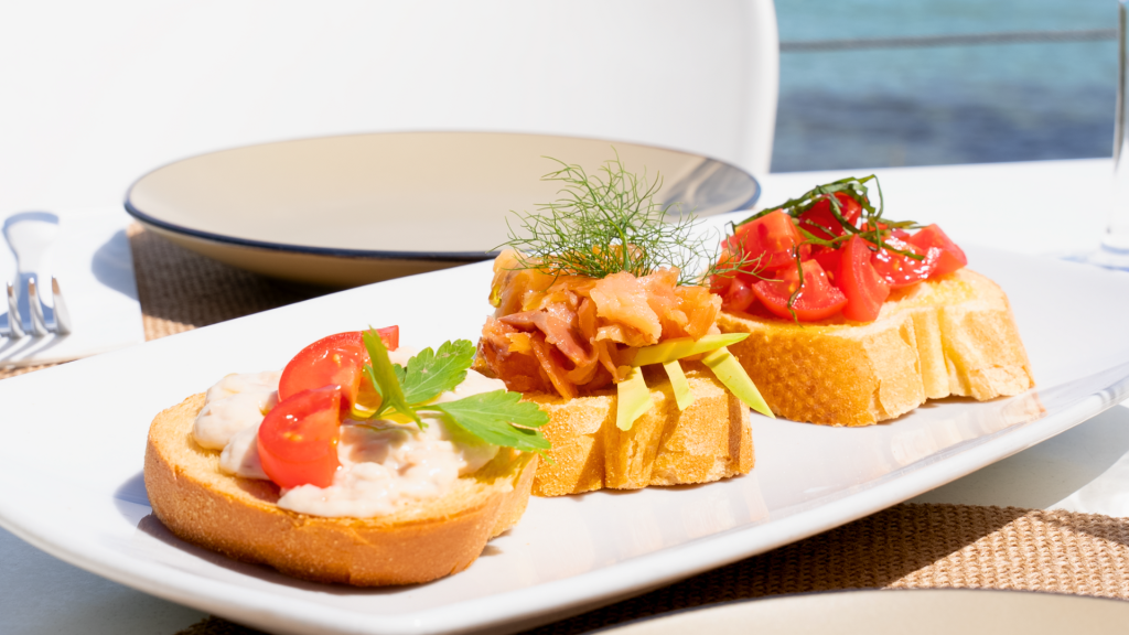 aperitivo-buffet-specialita-locali-cocktail-bar-tortoli